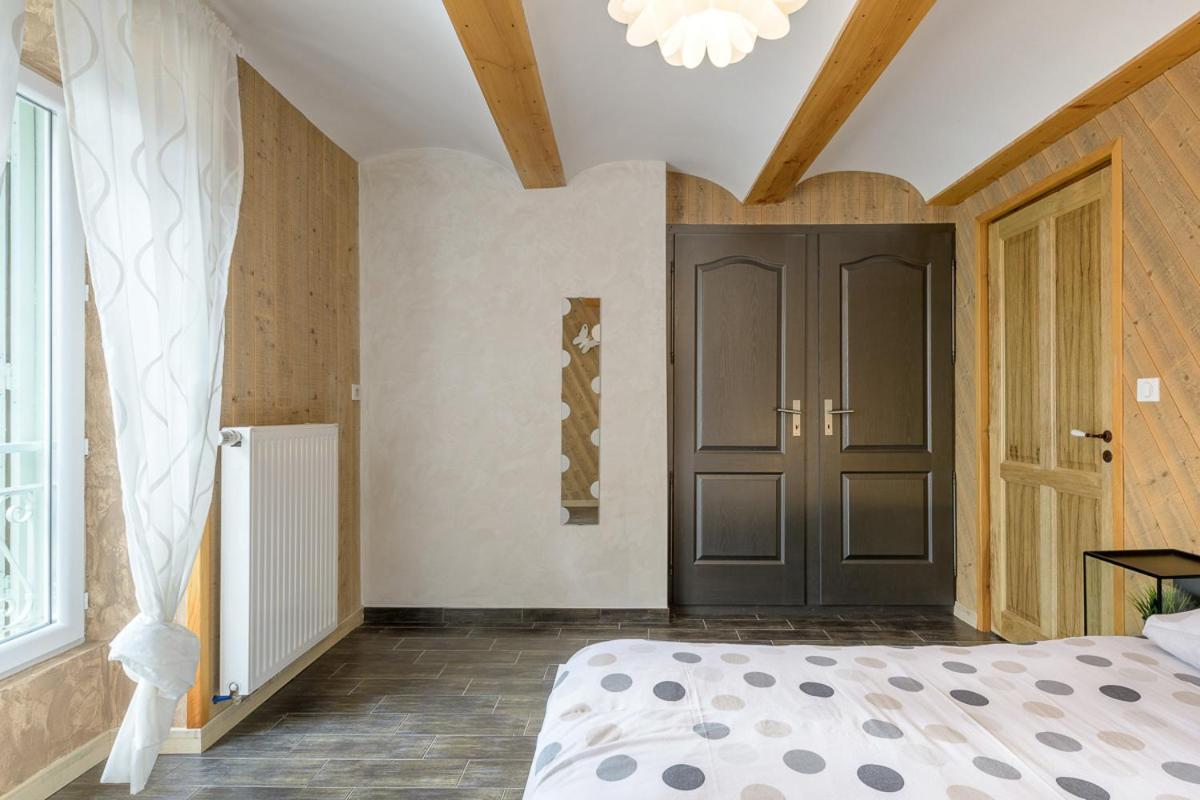 Les Nuits D'Anis - Appartements Hypercentre Le Puy-en-Velay Exterior foto